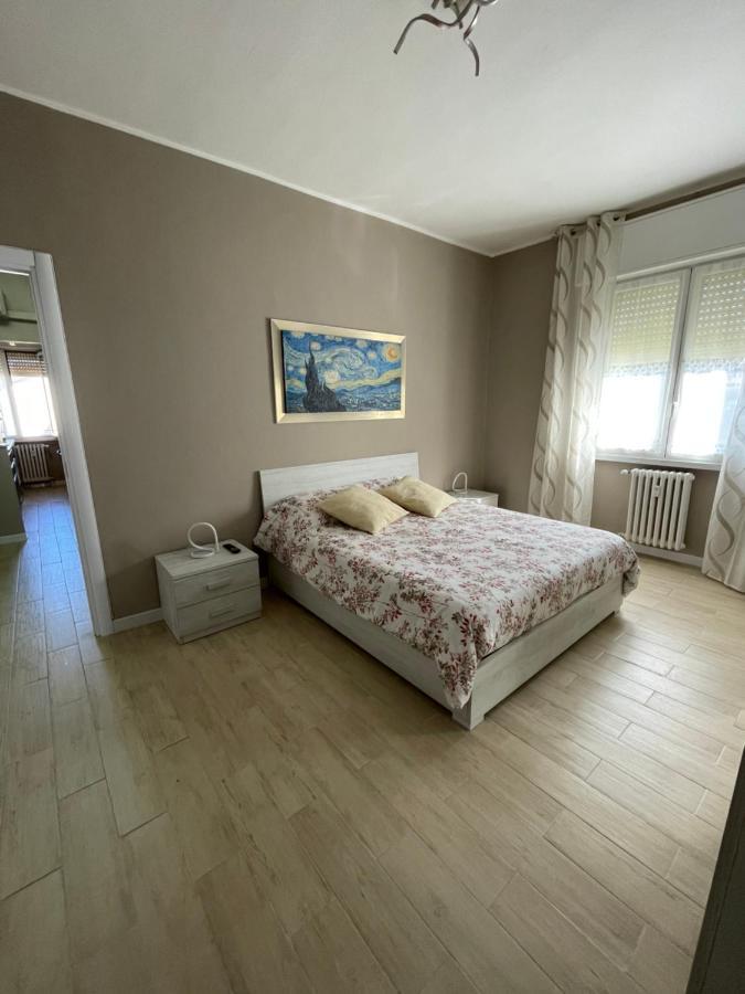 Apartament Casa Iris Rozzano Zewnętrze zdjęcie